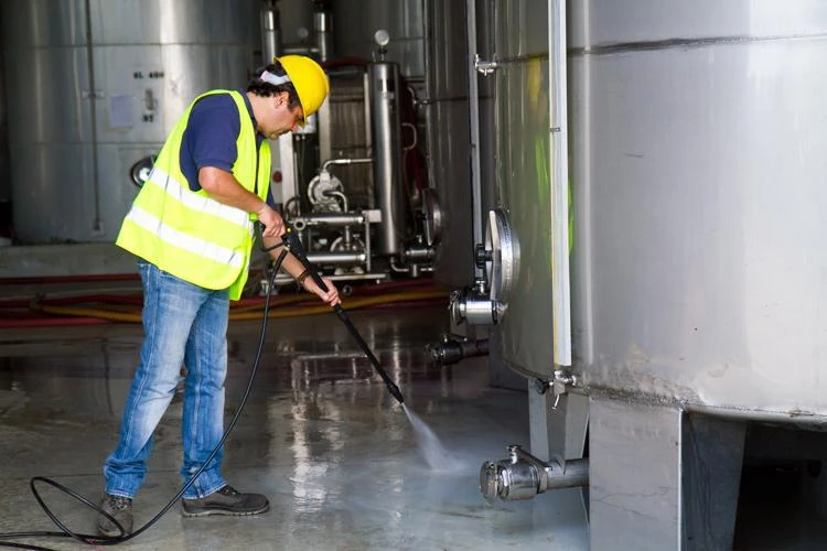 manufacturing cleaning services